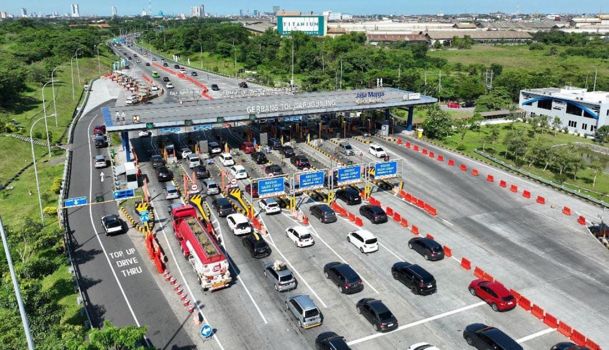 Arus Balik Nataru 2025 Lebih dari 155 Ribu Kendaraan Kembali ke Jabotabek
