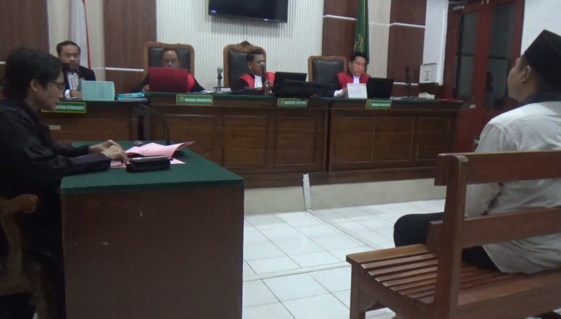 Pengedar Ekstasi dan Sabu di Surabaya Terancam Hukuman Puluhan Tahun Penjara